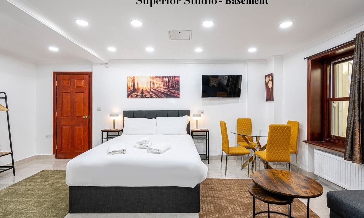 Photo of Bedroom in Avonmore and Brook Green