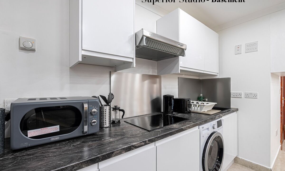 Photo of Kitchen in Avonmore and Brook Green