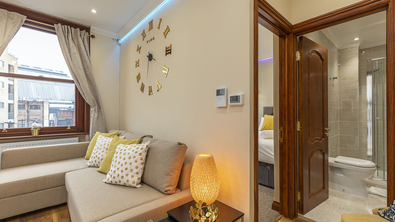 Photo of Others in Avonmore and Brook Green