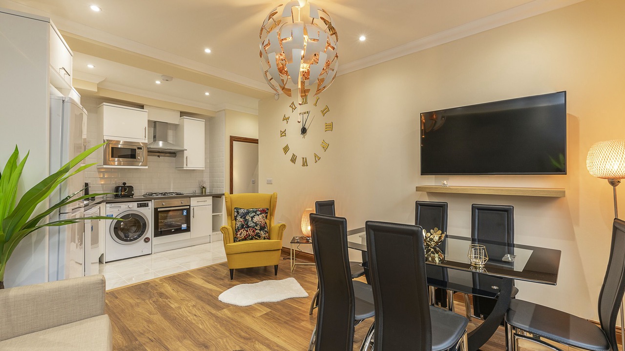 Photo of Others in Avonmore and Brook Green