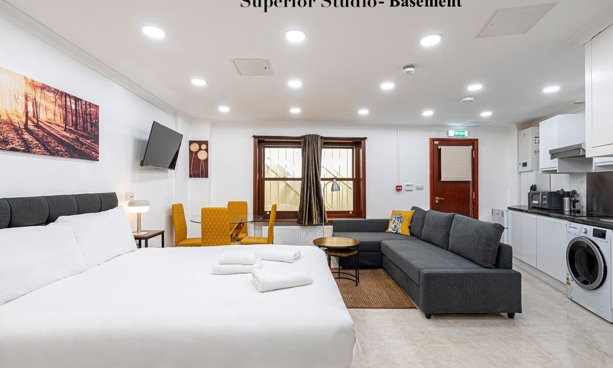 Photo of Bedroom in Avonmore and Brook Green