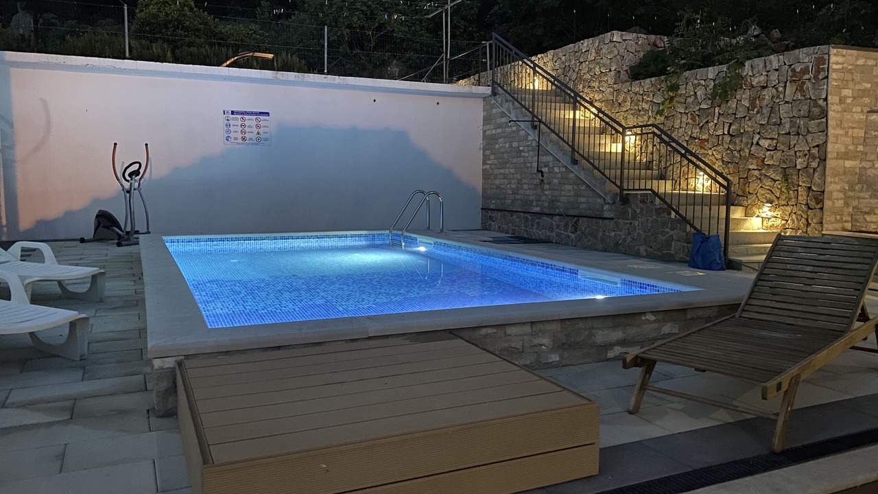 Photo of Outdoor in Molunat