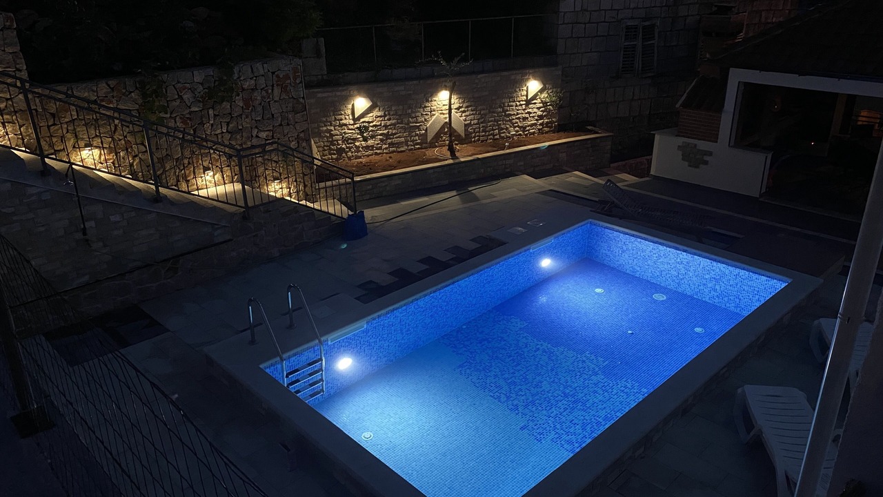 Photo of Outdoor in Molunat