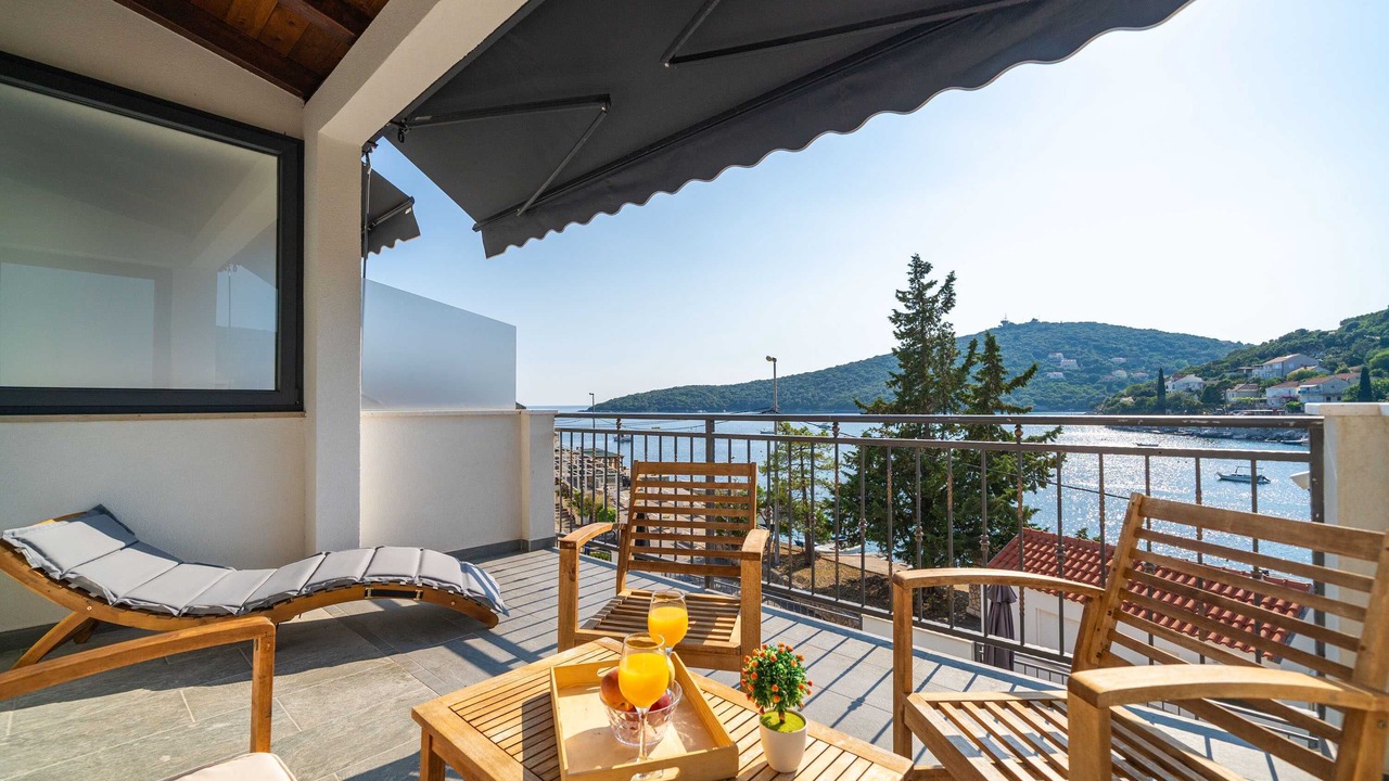 Photo of Patio Balcony in Molunat