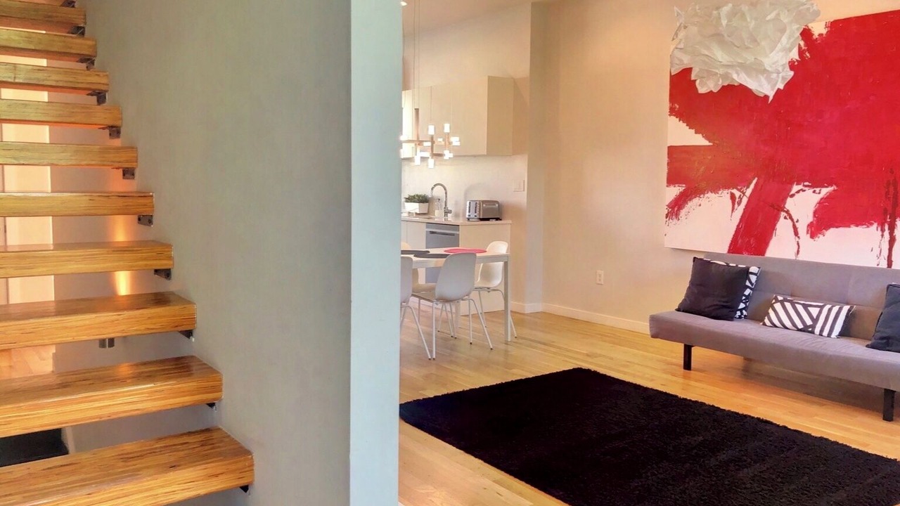Photo of Livingroom in Fairmount
