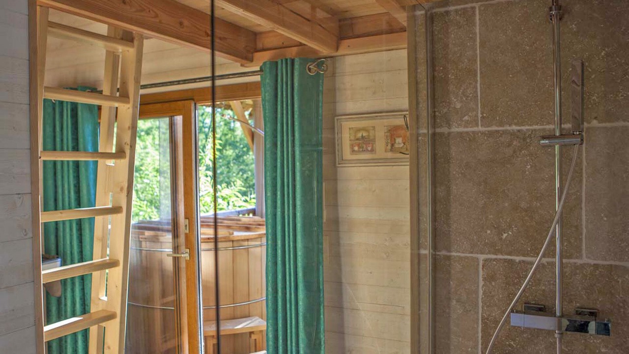 Photo of Bathroom in Savignac-de-Miremont