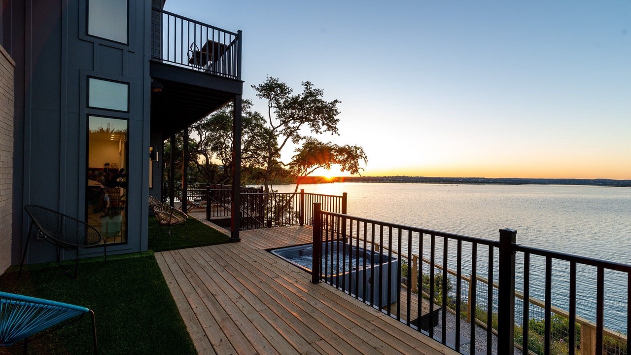Photo of Others in Canyon Lake