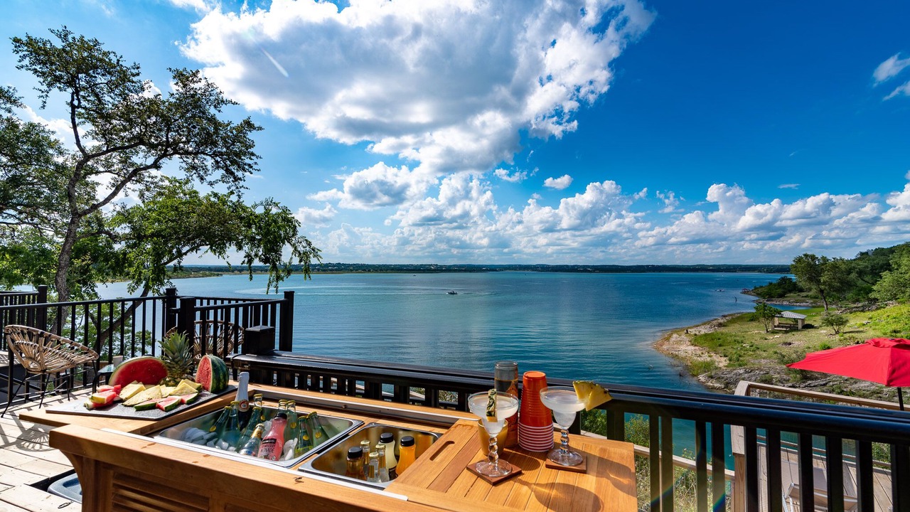 Photo of Outdoor in Canyon Lake