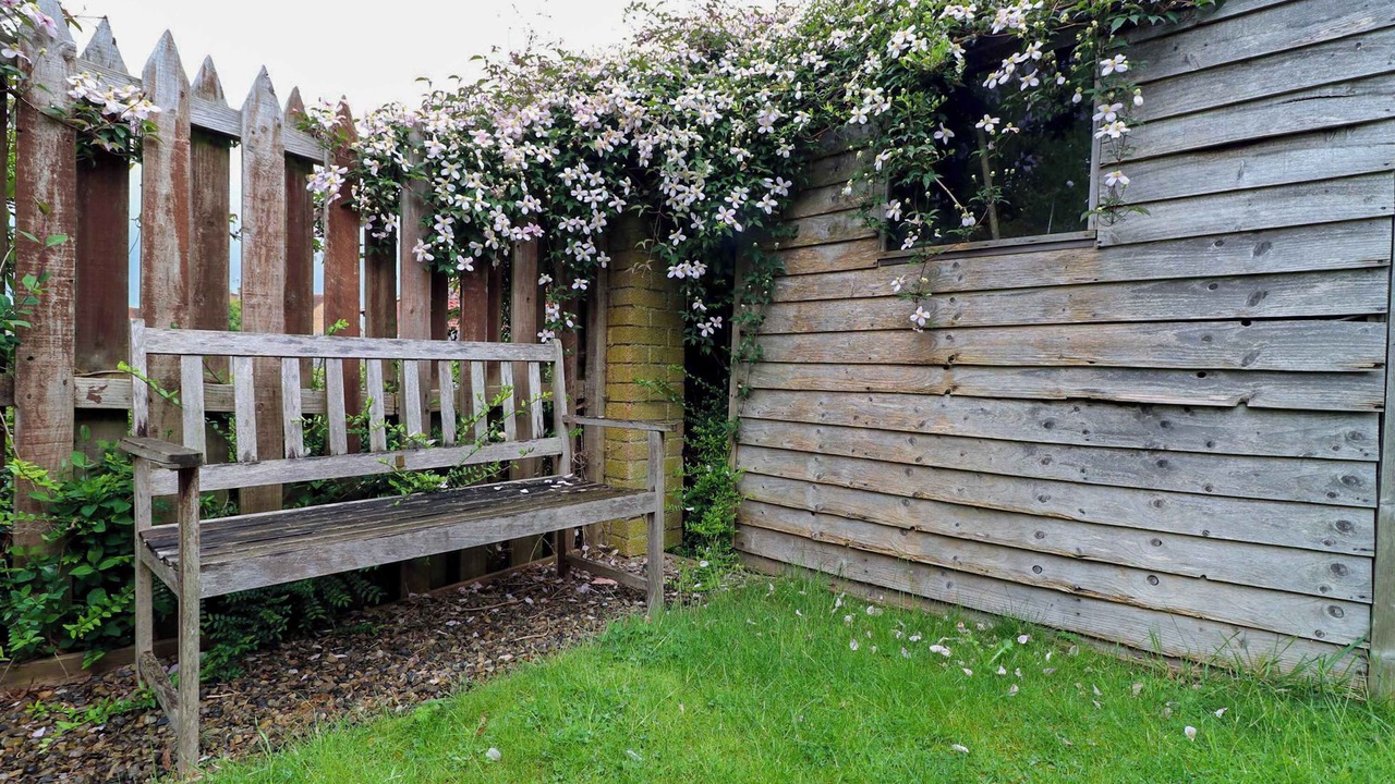 Photo of Outdoor in Quedgeley