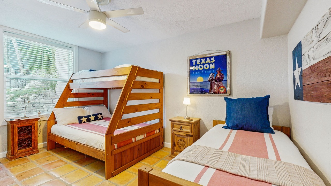 Photo of Bedroom in Lakeway