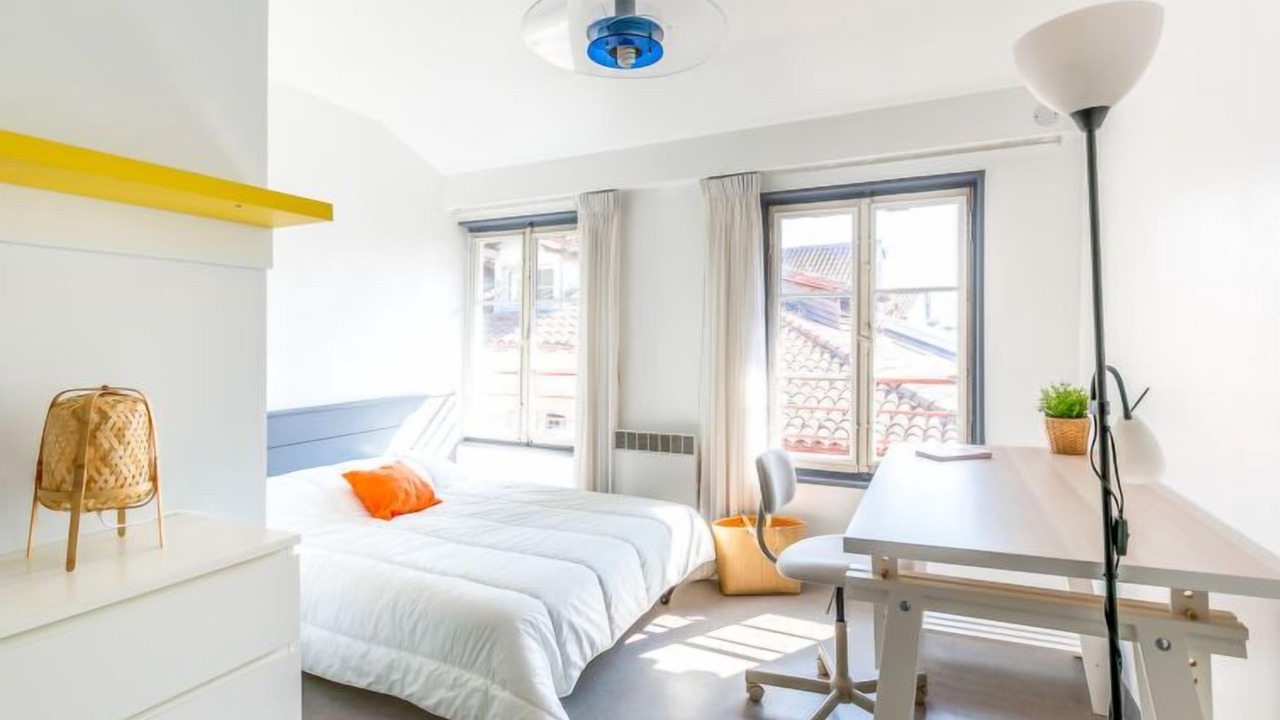 Photo of Others in Bayonne