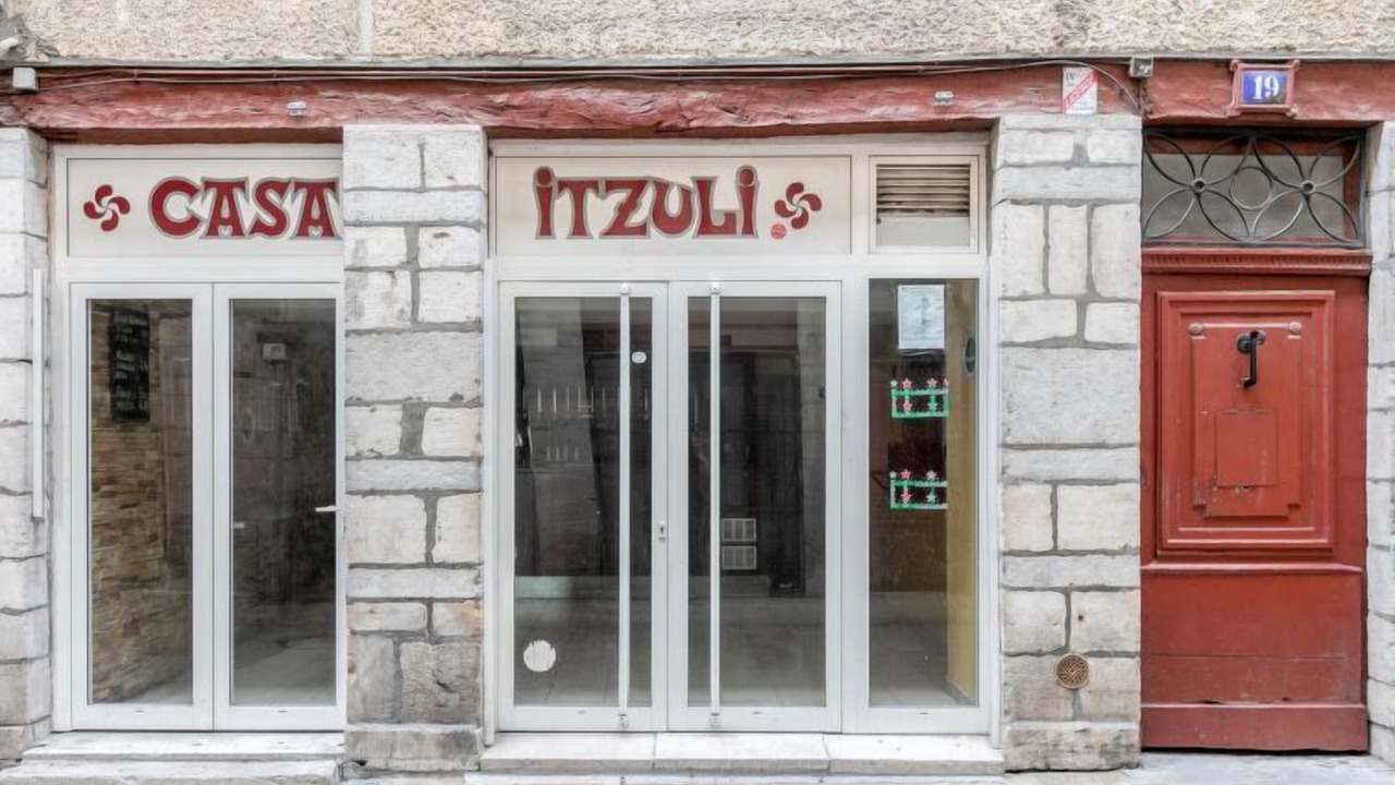 Photo of Others in Bayonne