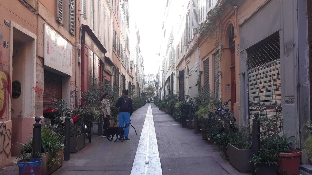 Photo of Others in Noailles