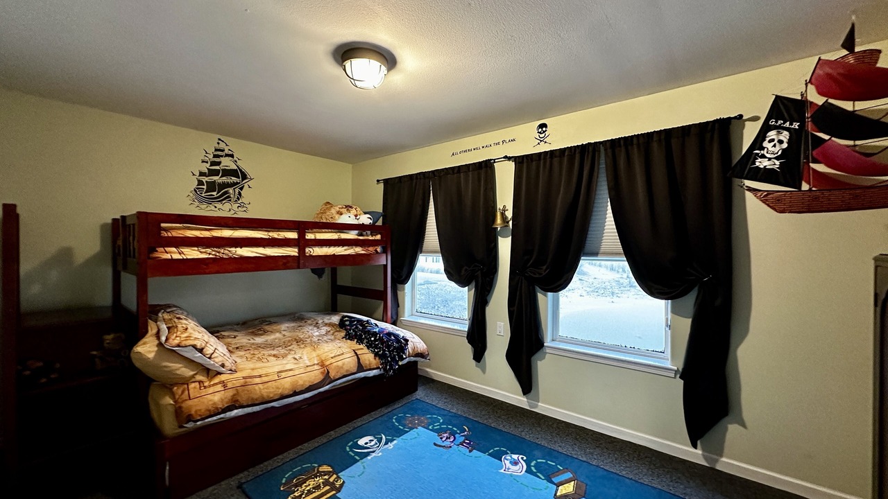 Photo of Bedroom in Bayshore