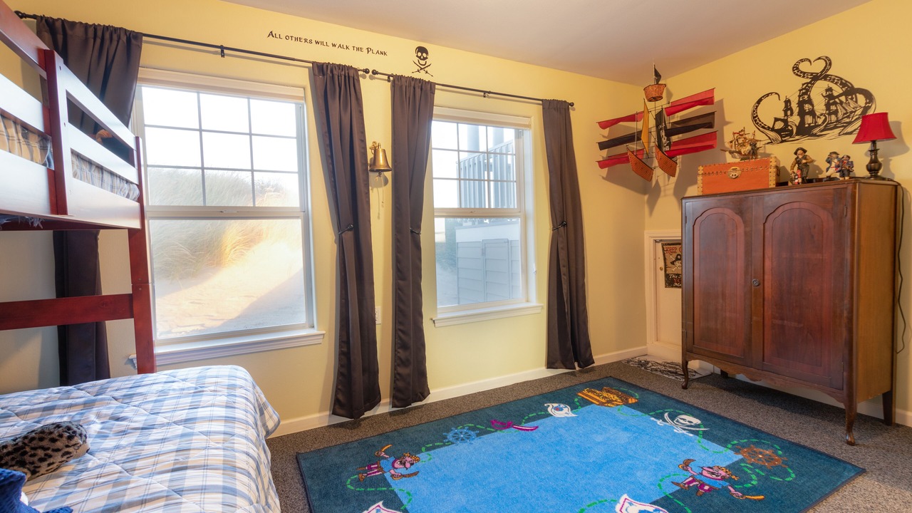 Photo of Bedroom in Bayshore