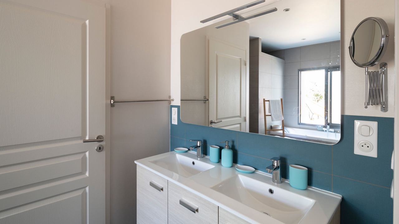 Photo of Bathroom in La Touche