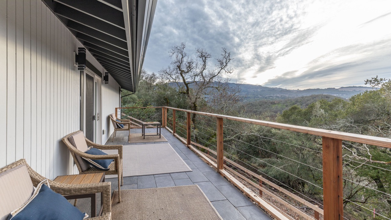 Photo of Bedroom in Glen Ellen