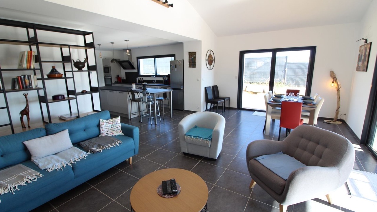 Photo of Livingroom in Saint-Martin-d'Ardeche