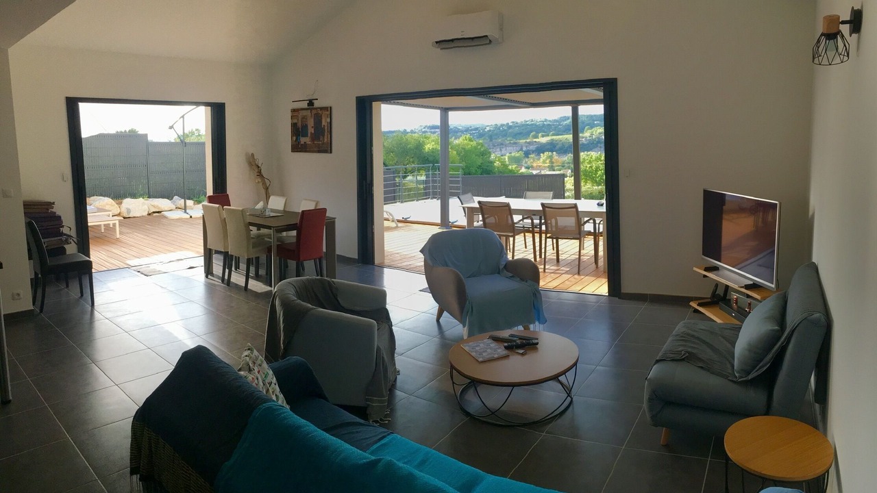 Photo of Livingroom in Saint-Martin-d'Ardeche