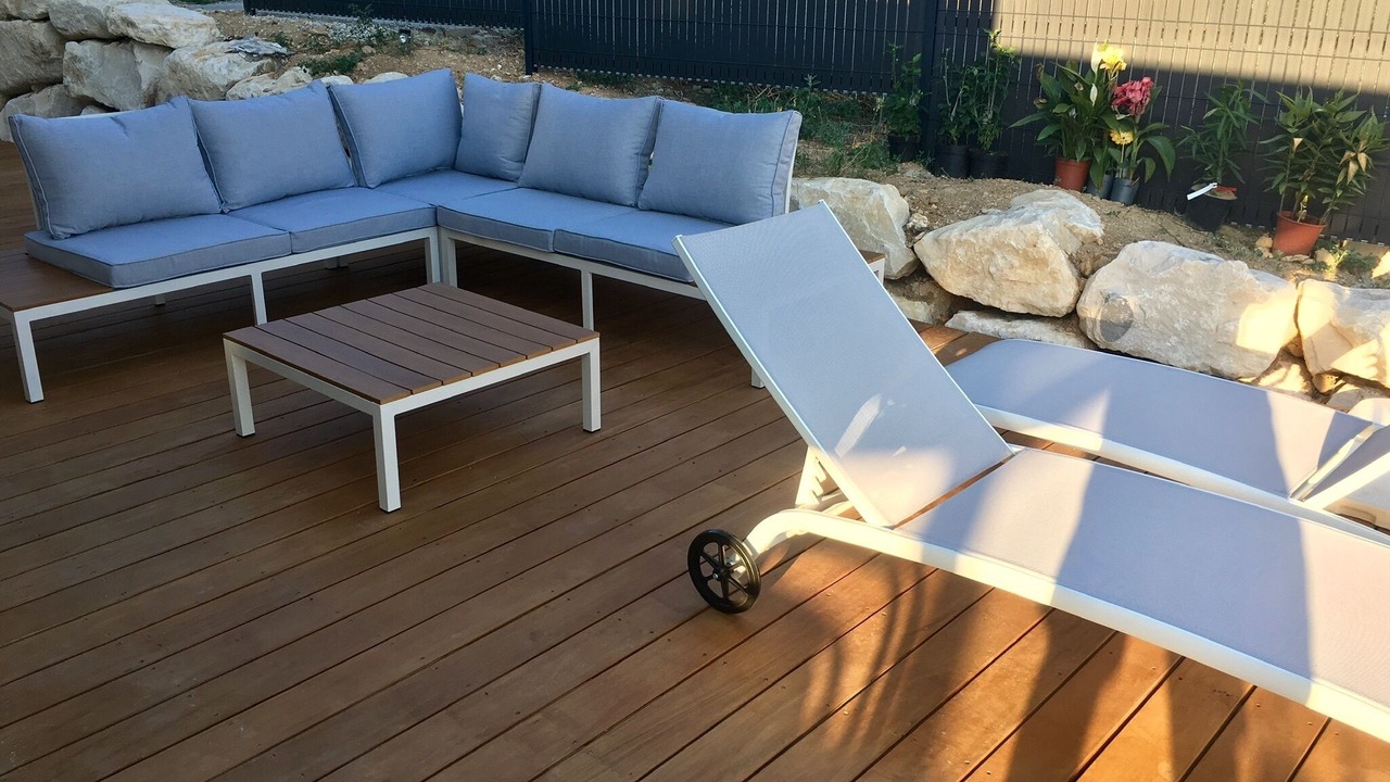 Photo of Patio Balcony in Saint-Martin-d'Ardeche