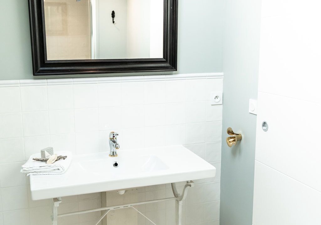 Photo of Bathroom in Plouer-sur-Rance