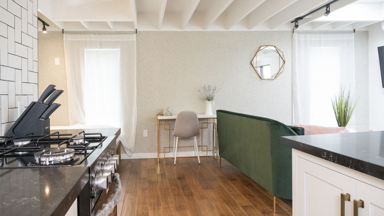Photo of Kitchen in Pico - Robertson
