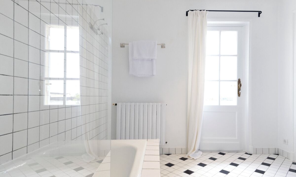Photo of Bathroom in Neac