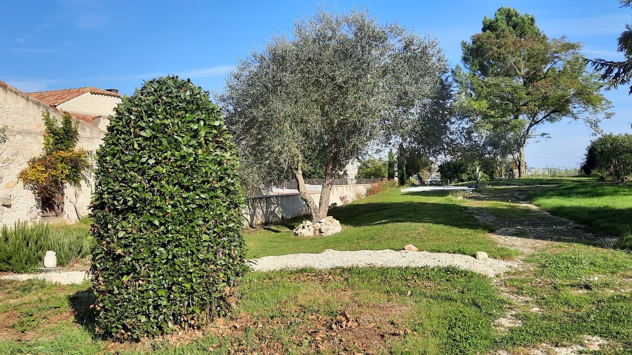 Photo of Outdoor in Caussens