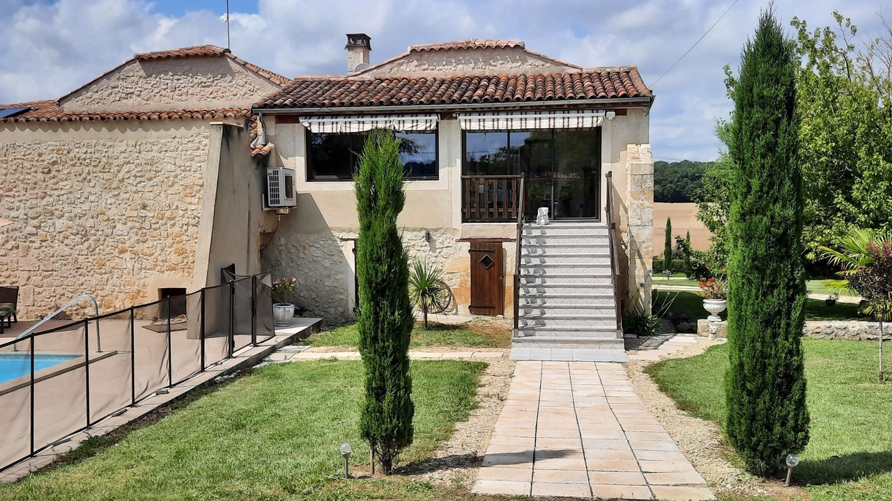 Photo of Outdoor in Caussens