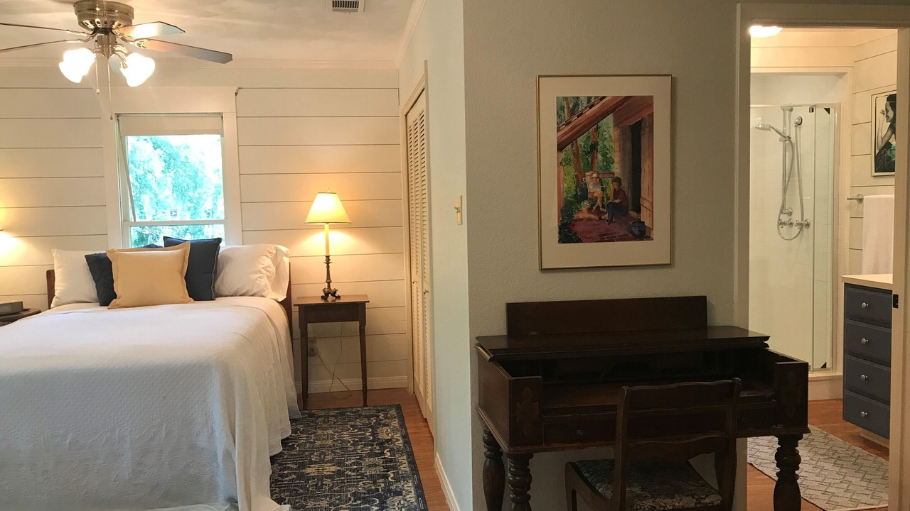 Photo of Bedroom in Gholson