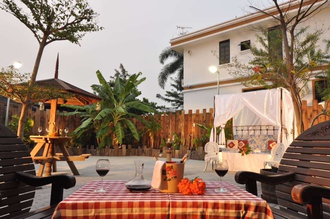 Photo of Outdoor in Simee