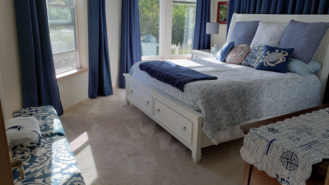 Photo of Others in Cannon Beach