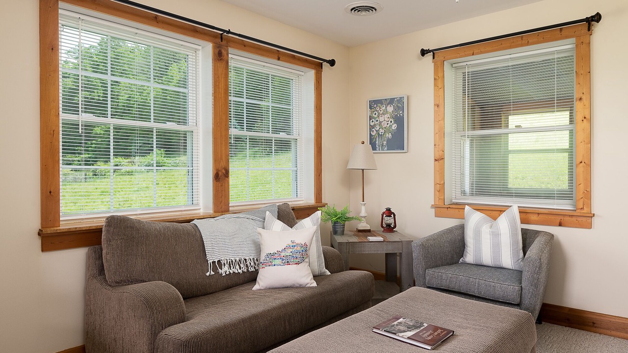 Photo of Livingroom in Waneta