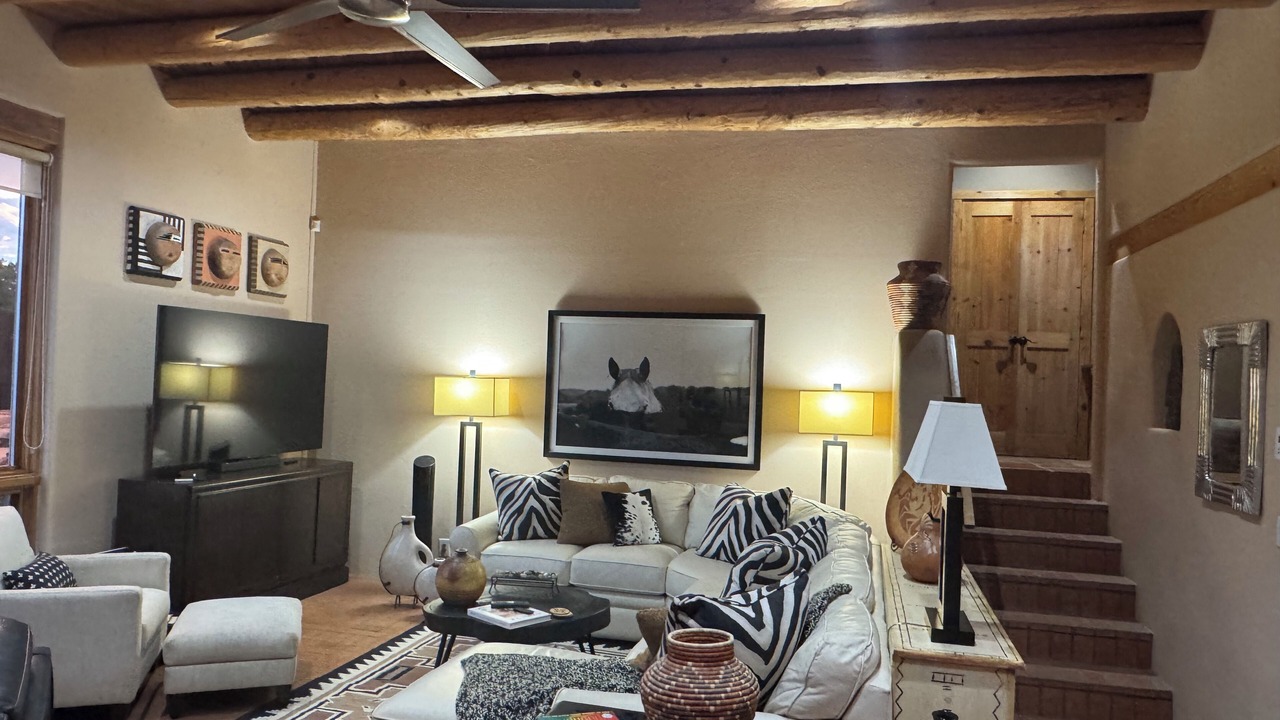 Photo of Livingroom in Placitas