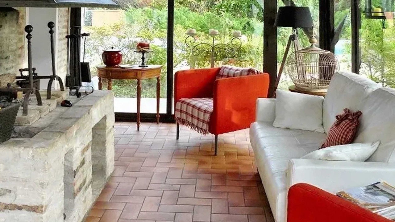 Photo of Livingroom in Arsac