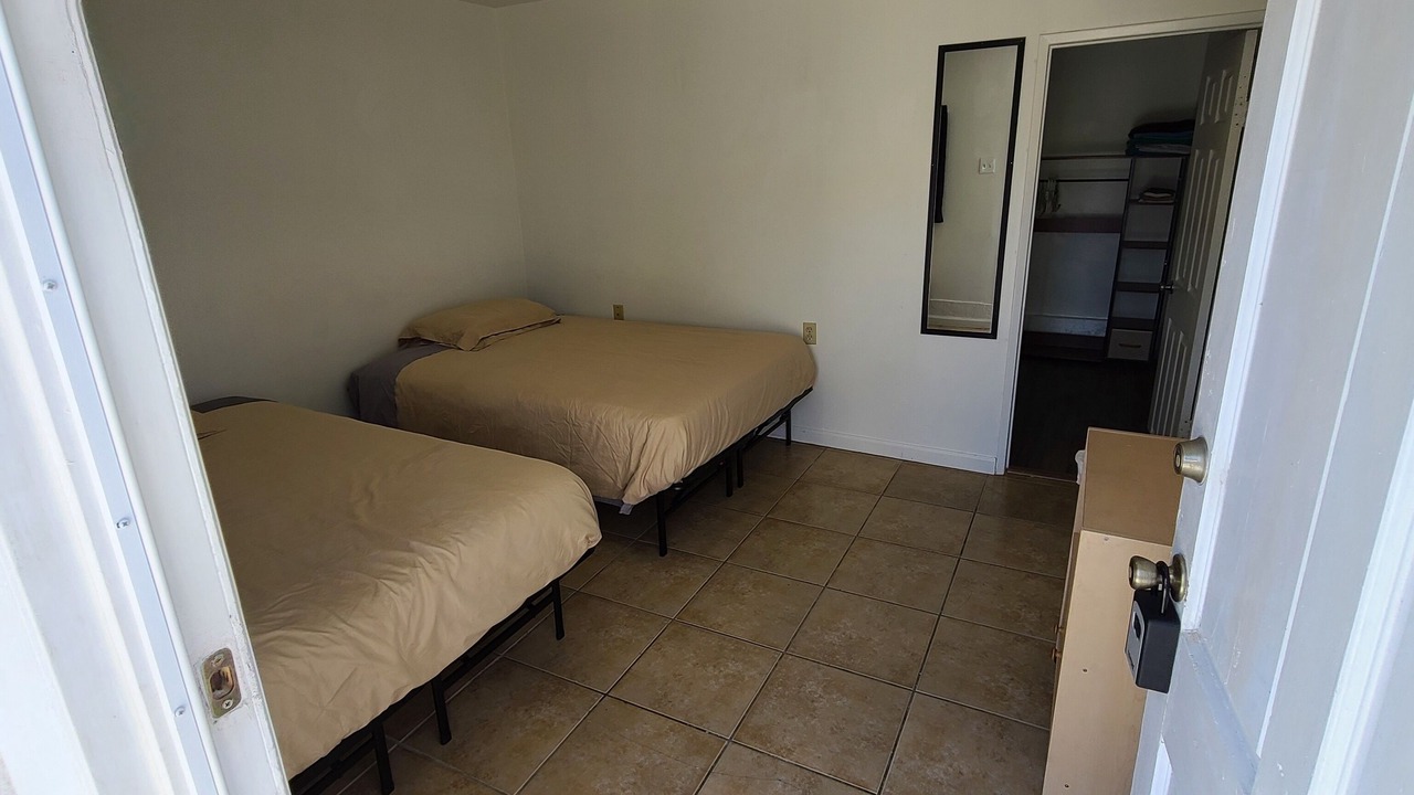 Photo of Bedroom in Lawndale