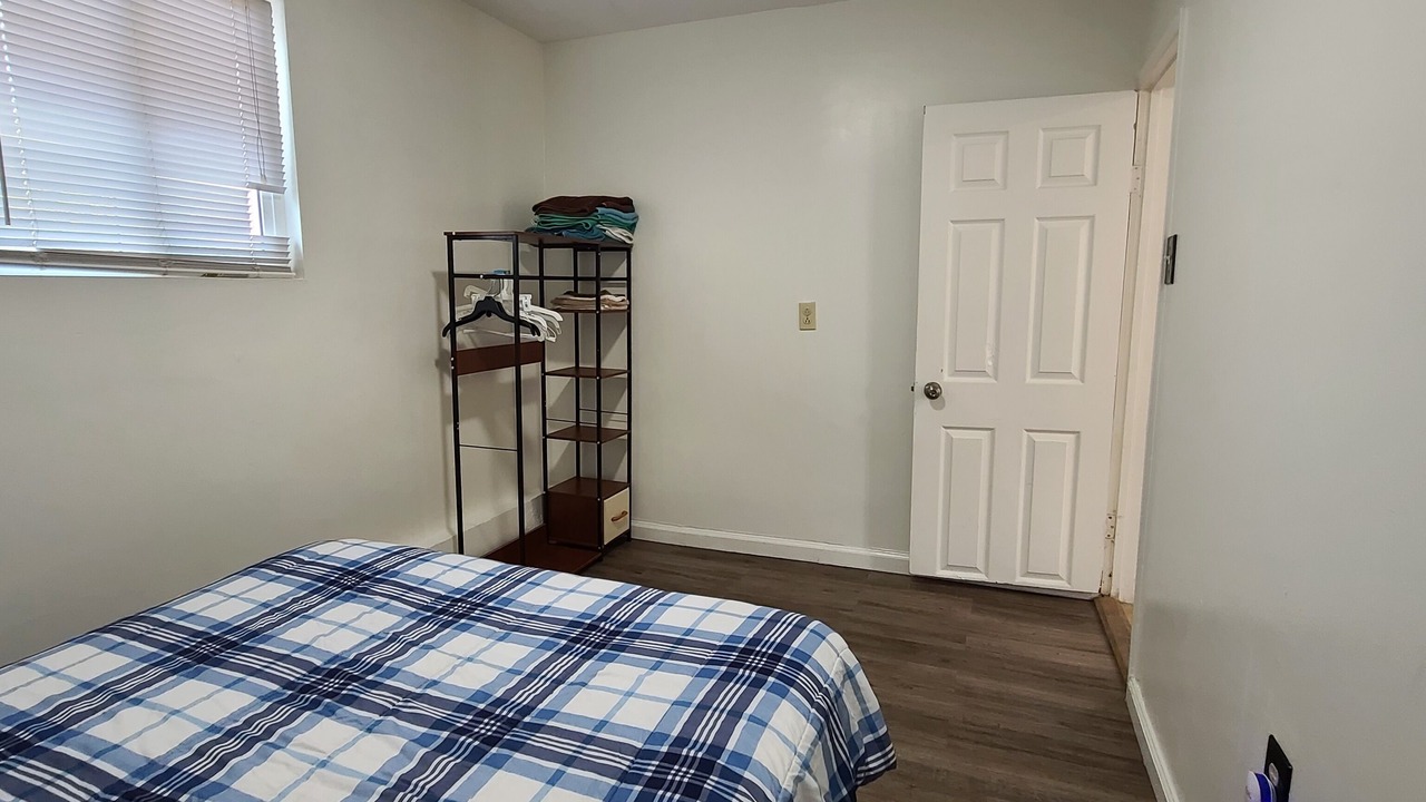 Photo of Bedroom in Lawndale
