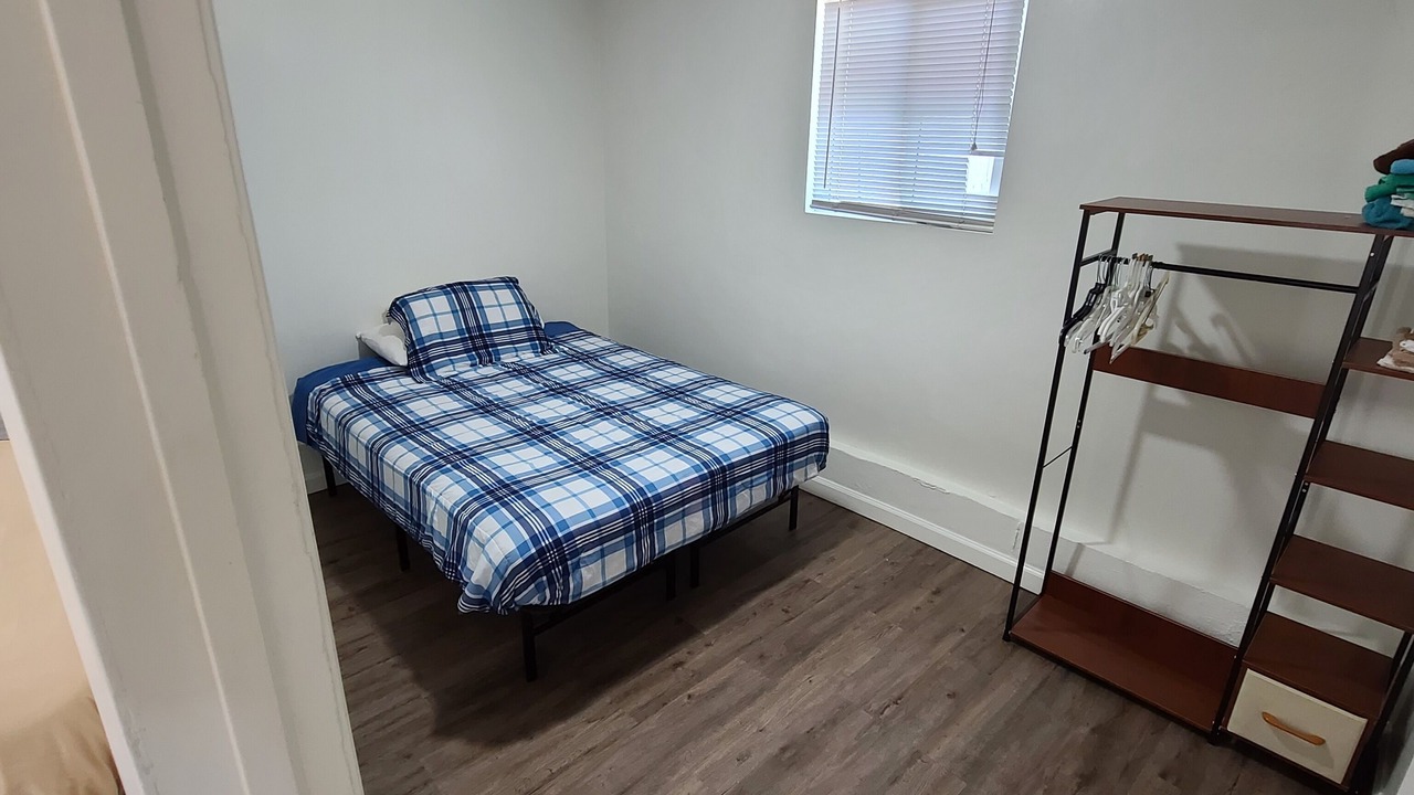 Photo of Bedroom in Lawndale