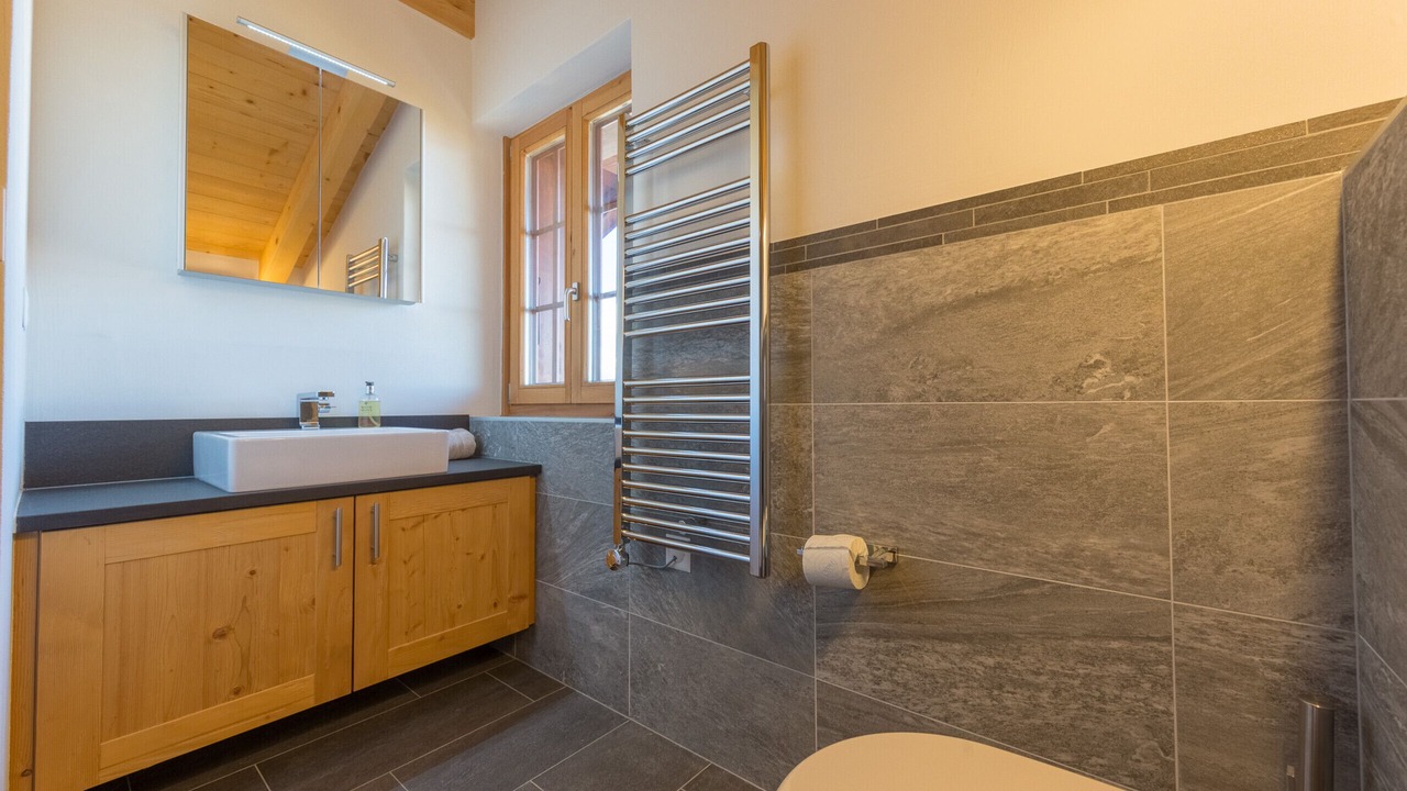 Photo of Bathroom in Saint-Pierre-de-Clages