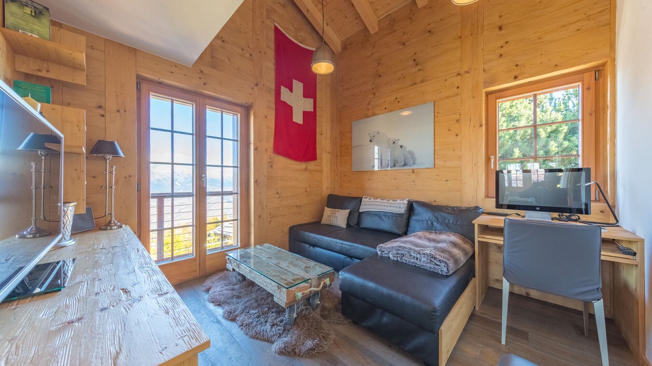 Photo of Livingroom in Saint-Pierre-de-Clages