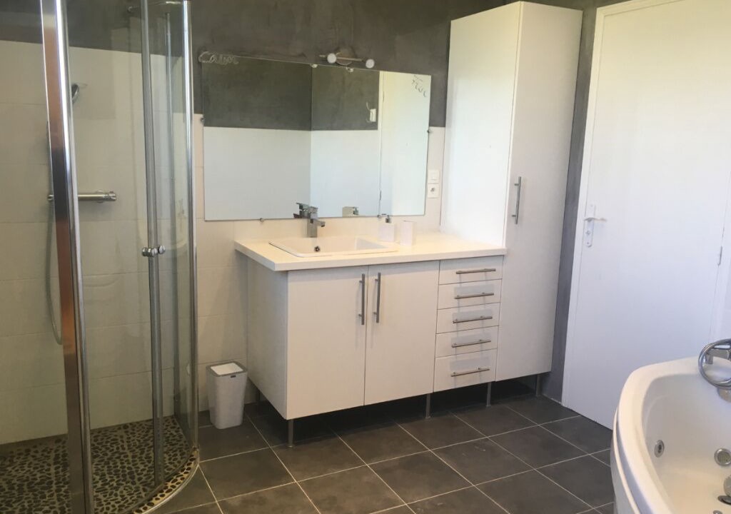 Photo of Bathroom in Saint-Andre-et-Appelles