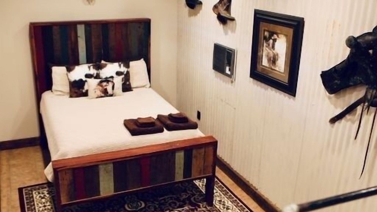 Photo of Bedroom in Brenham