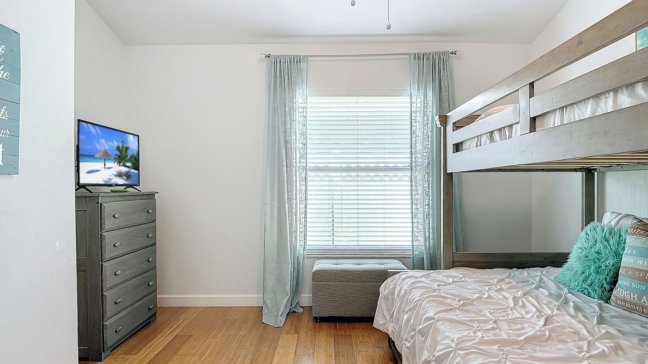 Photo of Bedroom in Naples Park