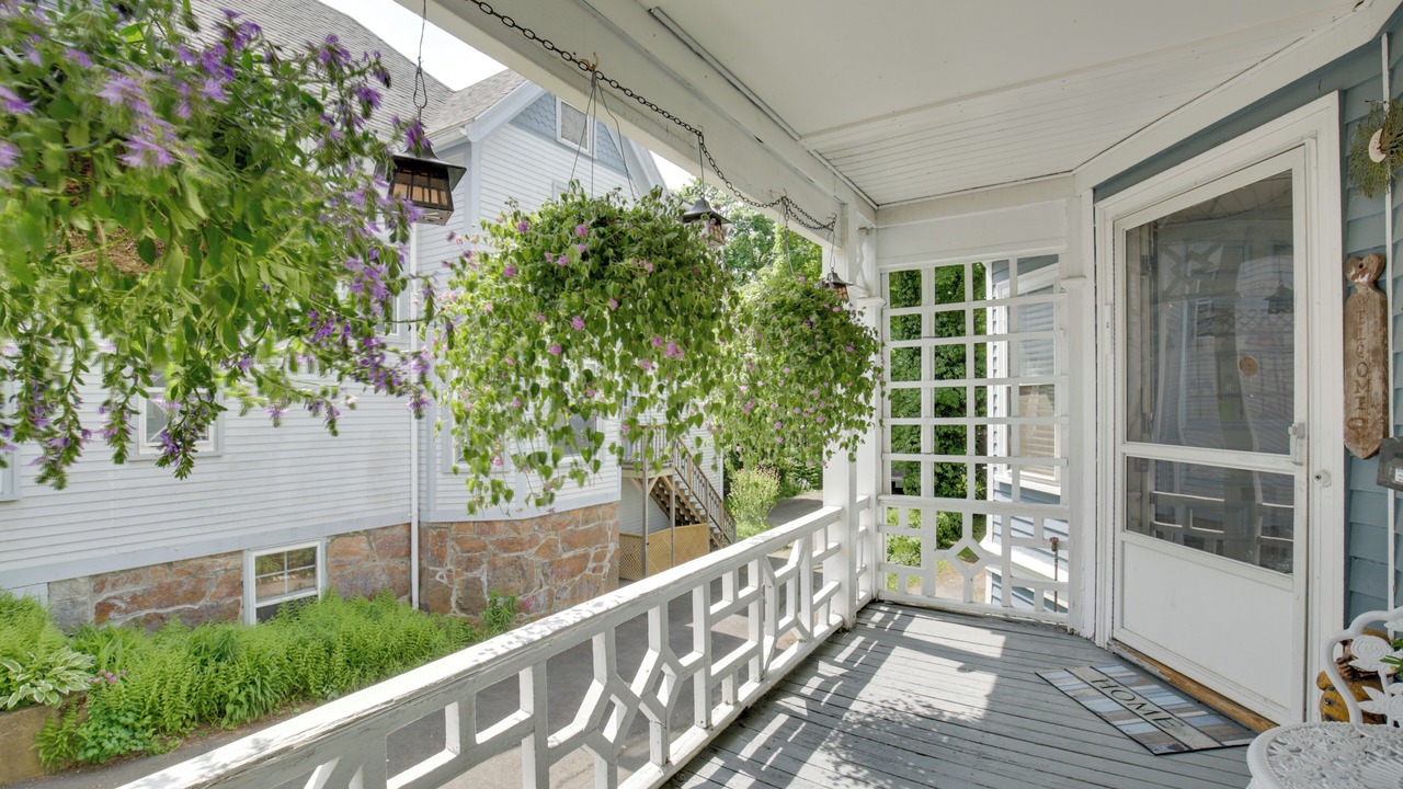 Photo of Outdoor in Beverly