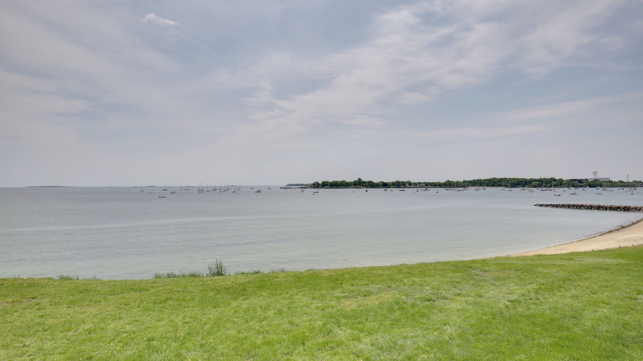 Photo of Others in Beverly