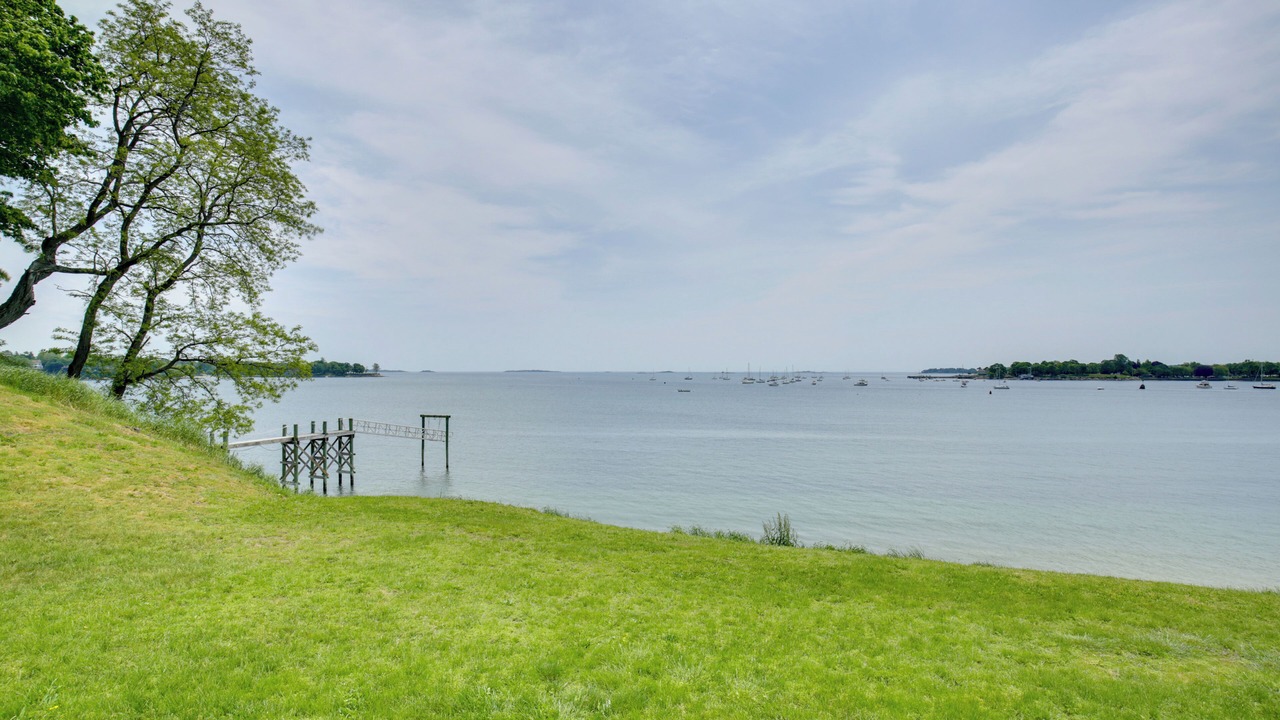 Photo of Others in Beverly