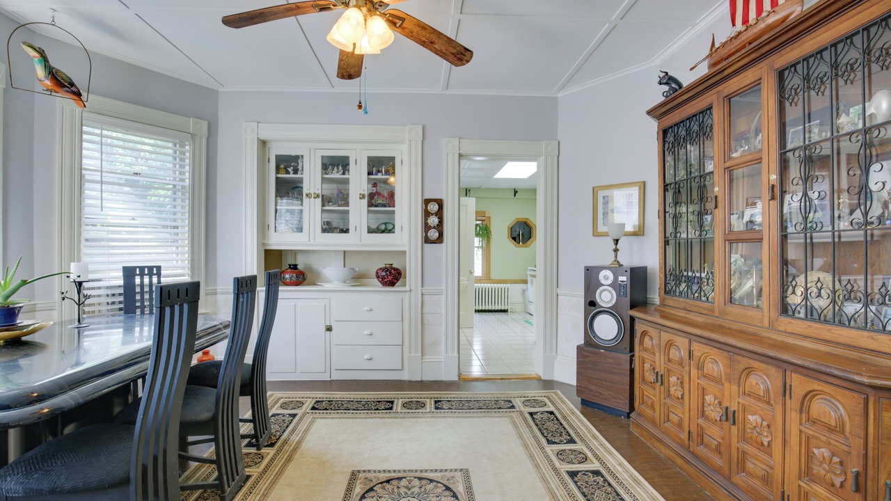 Photo of Others in Beverly