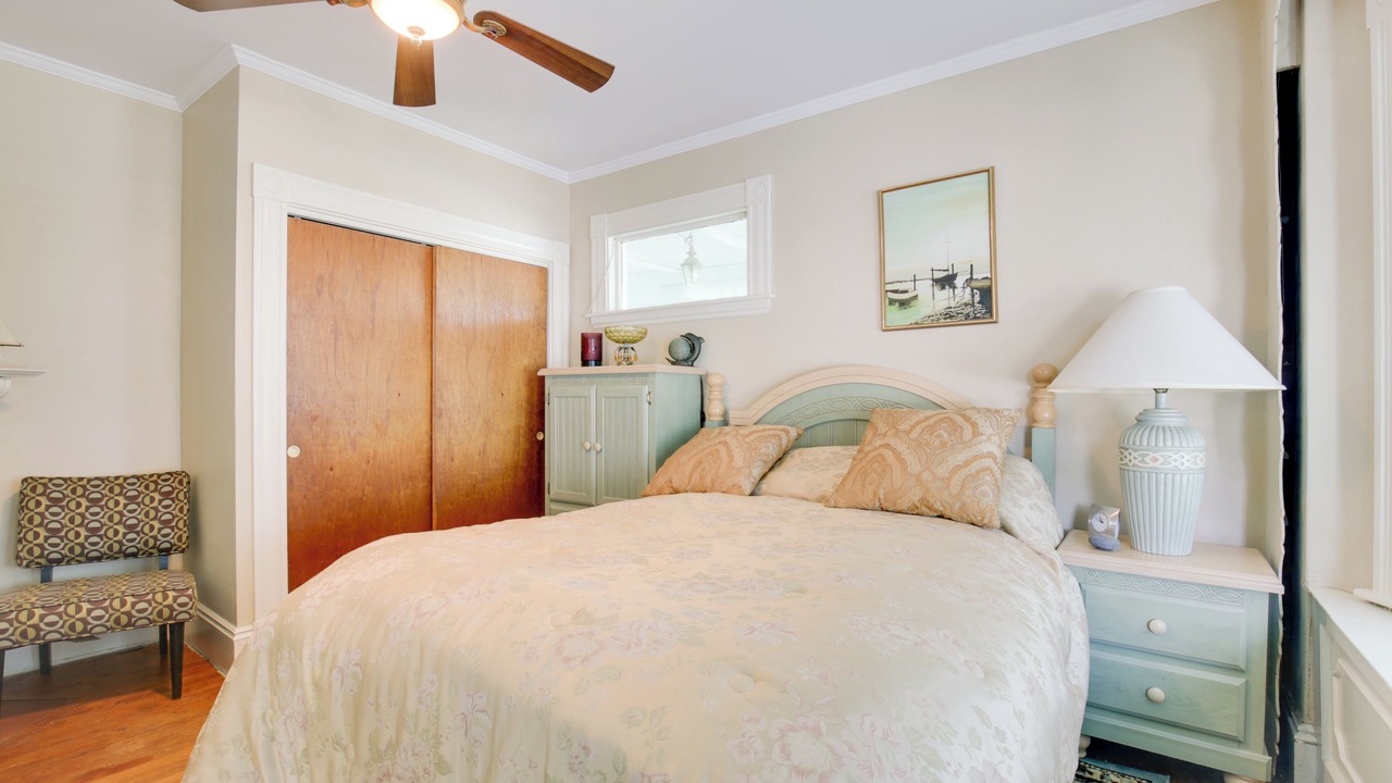 Photo of Others in Beverly