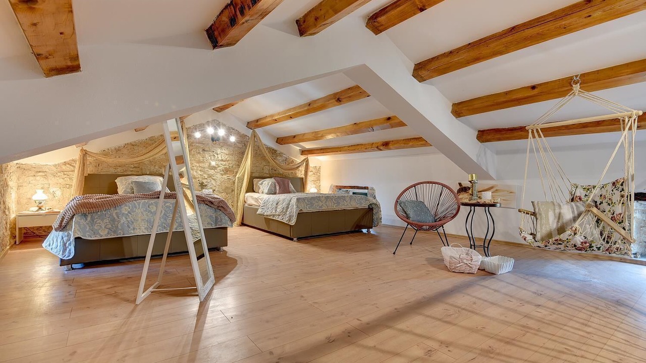 Photo of Bedroom in Gajana