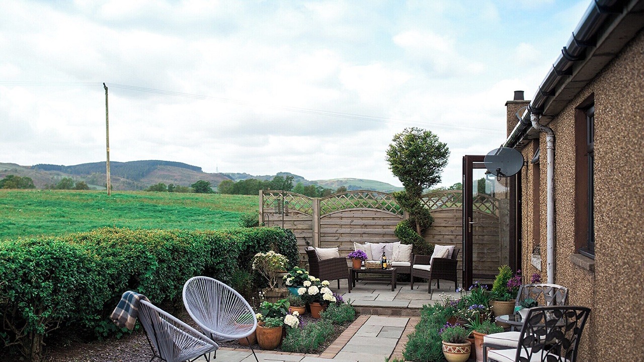 Photo of Others in Dumfries